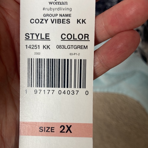 Ruby Rd Paisley print animal print neutral pullover top size 2X - Picture 17 of 17